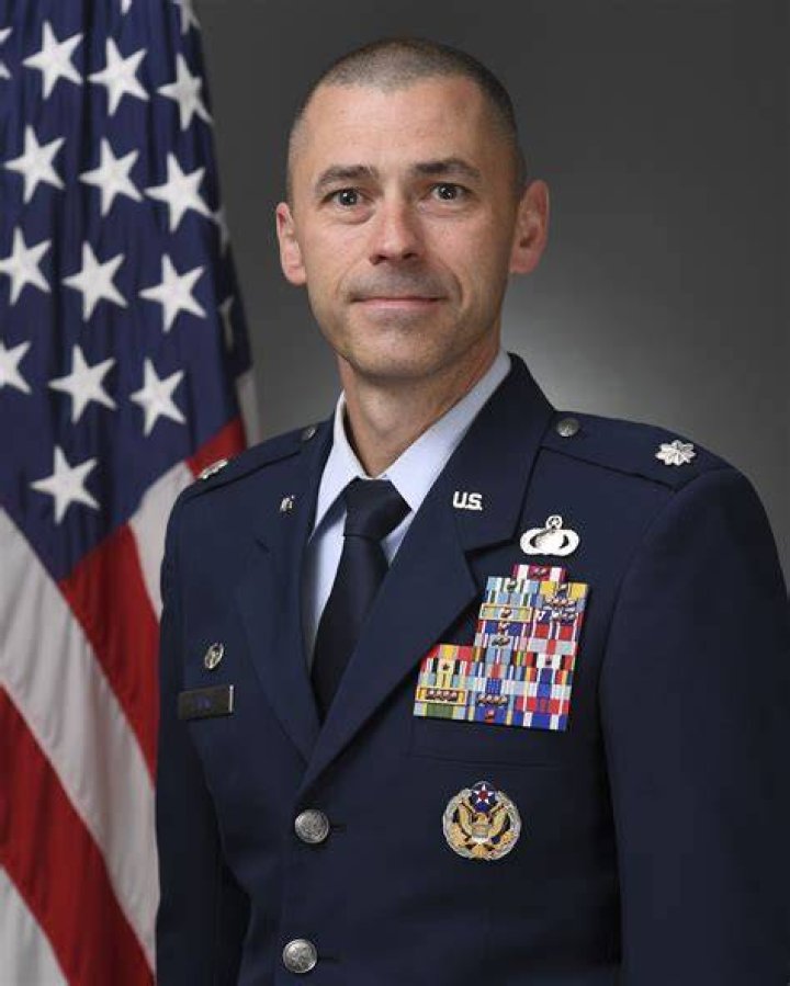 Airman / Director / Interviewer / Lieutenant / Lieutenant Dagwood / Loki / Machine Gun Guard / Man Leaving Cafe / Peter DeLuise / Screaming Villager / Shouting Jaffa / Tok'ra Guard / Wormhole X-Treme Replacement Actor / Young Urgo in Uniform