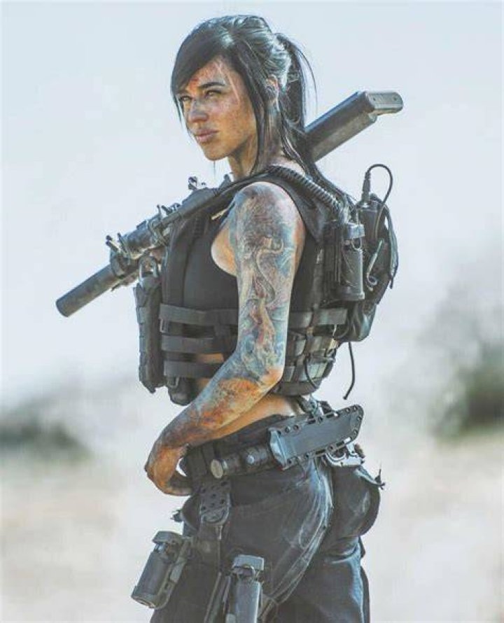 Alex Zedra 1 Alex Zedra