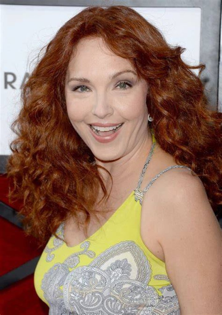 Amy Yasbeck Net Worth