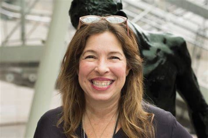 Anne Pasternak