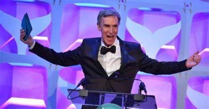 Bill Nye Net Worth : Details About Earnings, Assets, Award, Wife, Career - SarkariResult
