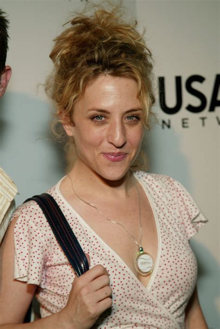 Bitty Schram Net Worth