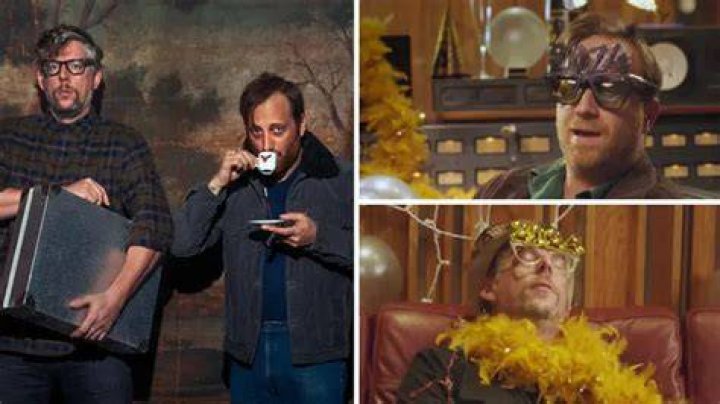 Black Keys Confirm New Album Release In 2024 In Near Year's Resolutions Skit - SarkariResult