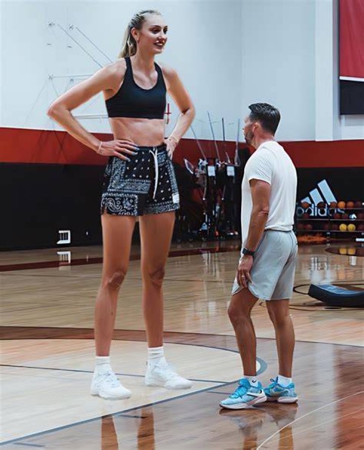 Cameron Rising Height: How Tall is Cameron Rising?