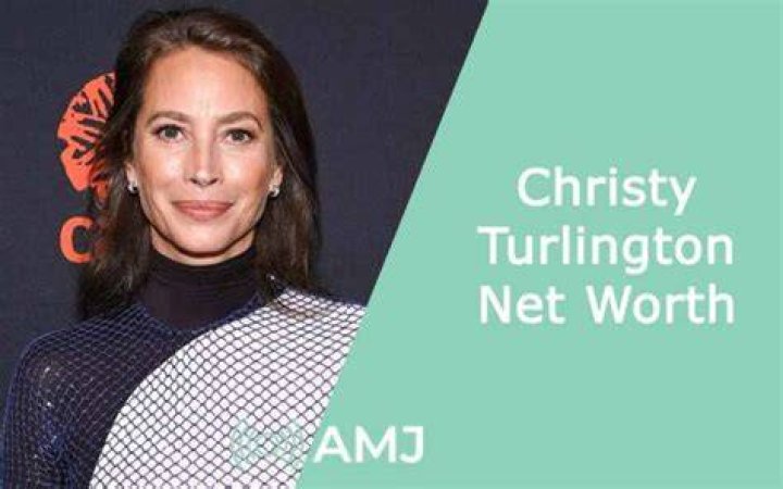 Christy Turlington Net Worth: Details About Earnings, Modeling, Career - SarkariResult