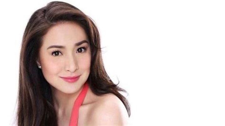 Cristine Reyes Height, What Is The Height Of Cristine Reyes? - SarkariResult