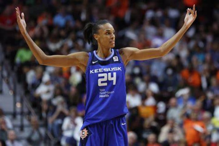 DeWanna Bonner