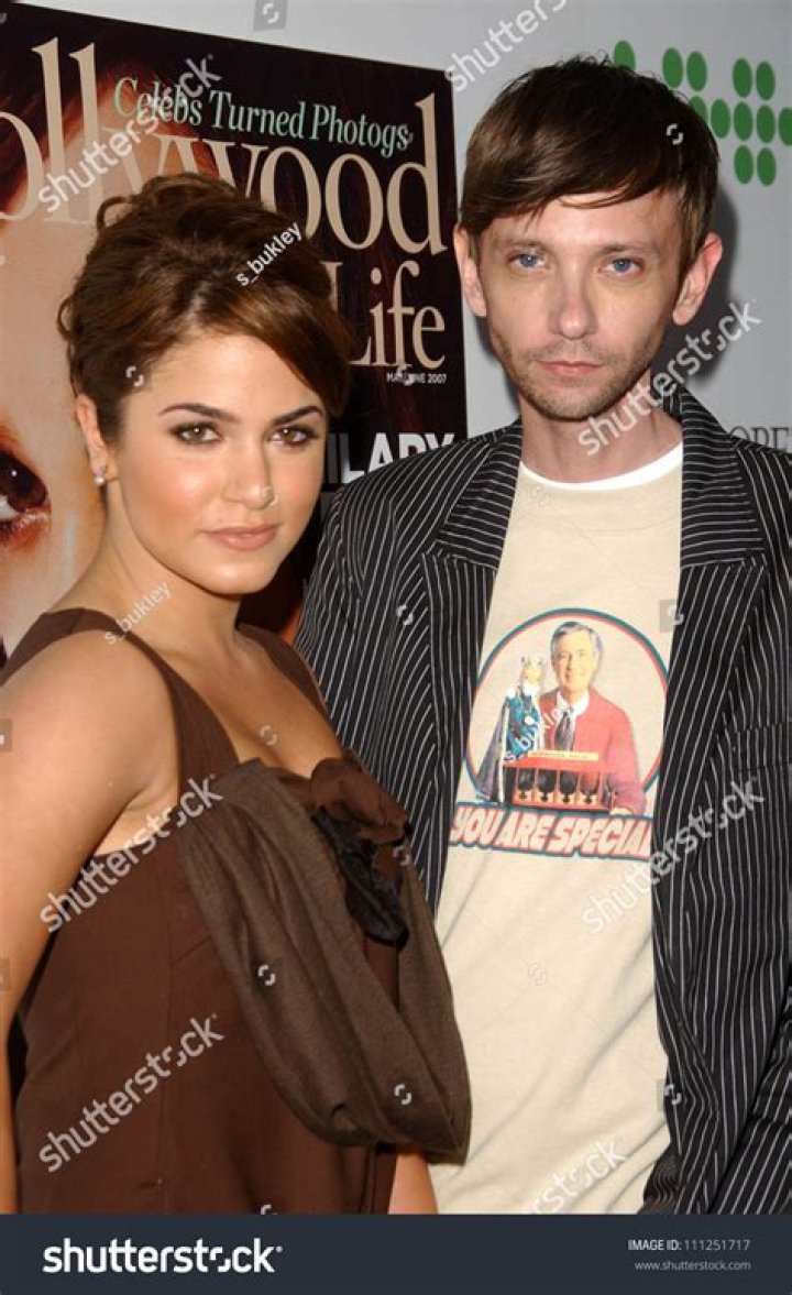 Dj Qualls was previously dating the famous American actress, Nikki Reed.