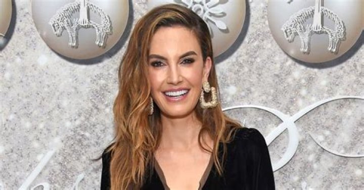 Elizabeth Chambers Net Worth: Details About Bf, Career, Earnings, Age - SarkariResult