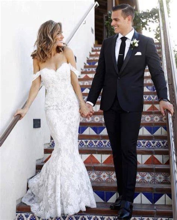 Erin Coscarelli Married Life With Her Husband Is A Blessing; Receives A Huge Salary From NFL Network