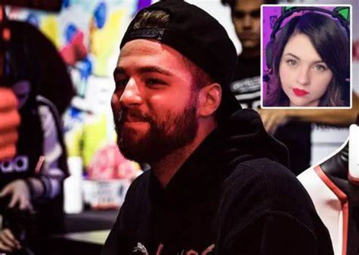 Faze Jev Bio Reveals: Lives Together With His Girlfriend: Soon To Marry Her?