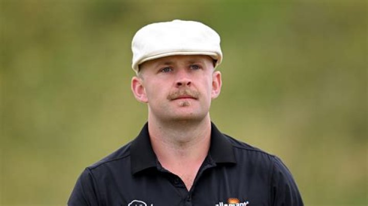 Harry Hall (cricketer)