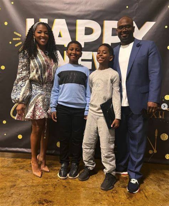 Image of Toya Bush-Harris with her husband Dr, Eugene Harris III