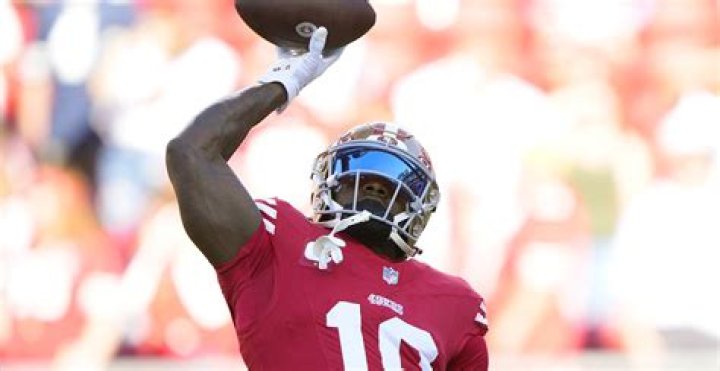 Injury Update on Deebo Samuel: 49ers Wide Receiver Endures Shoulder Injury Against Cleveland Browns - SarkariResult
