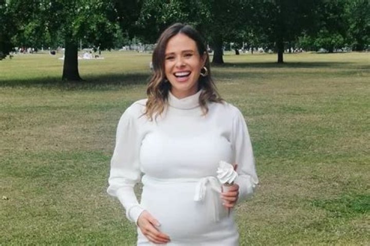Is Camilla Thurlow Pregnant? Is She Expecting Baby? Who is Camilla Thurlow? - SarkariResult