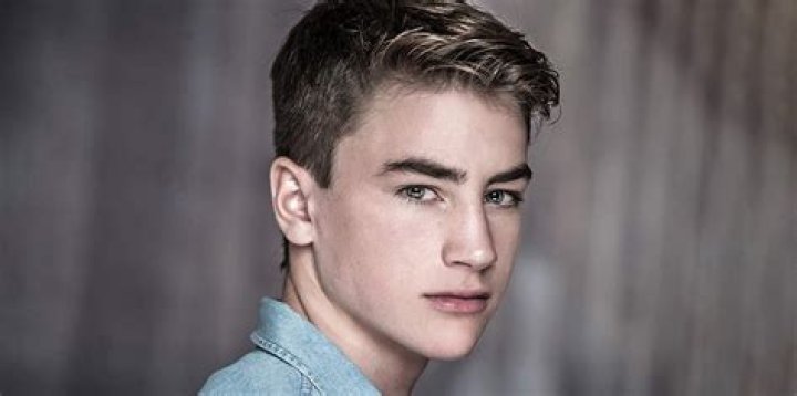 Isaac Kragten Dating, Girlfriend, Net Worth, Earnings, Movies, Age, Height, Wiki-Bio
