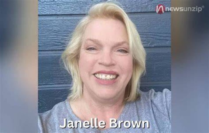 Janelle Brown - A Renowned American Novelist