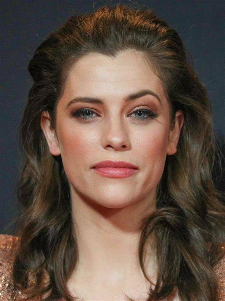 Jessica De Gouw - Australian Actress