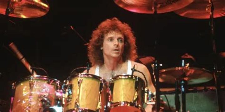 Joey Kramer Net Worth