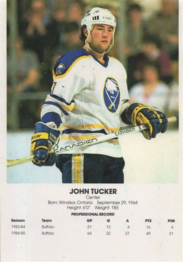 John Tucker (ice hockey)