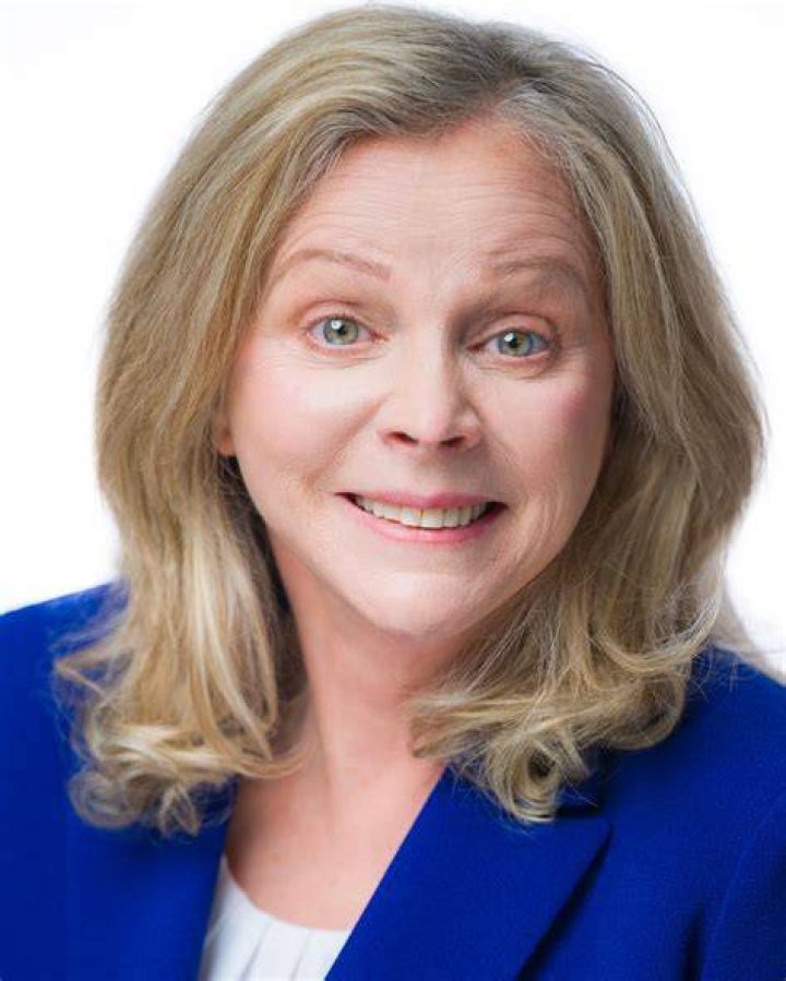 Julie Austin