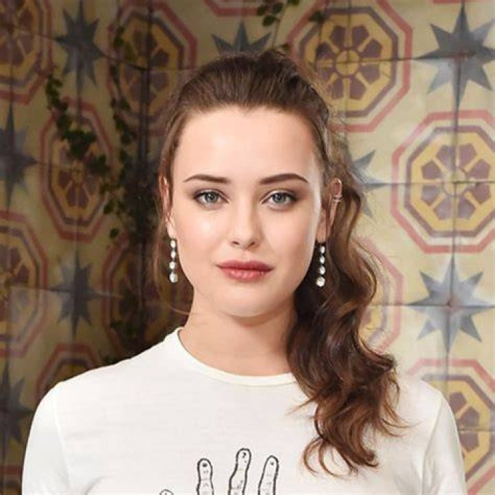 Katherine Langford Net Worth: Details About Age, Income, Movie, Career - SarkariResult