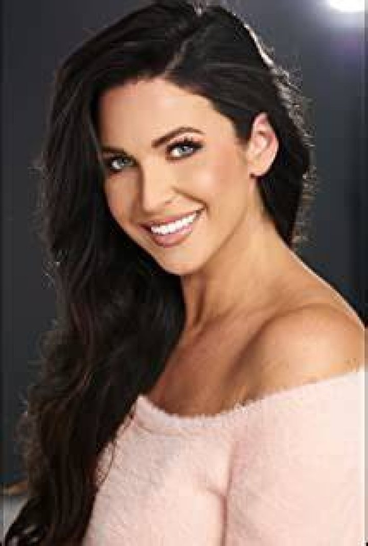 Kayte Giralt Net Worth