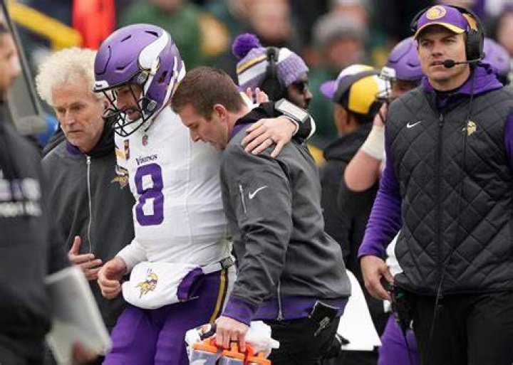 Kirk Cousins's Health / Injury Update: What happened to Kirk Cousins? - SarkariResult