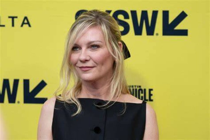 Kirsten Lea Net Worth