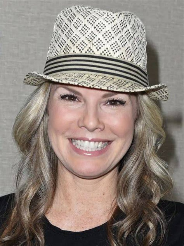Kristi Angus has a net worth of $600 Thousand