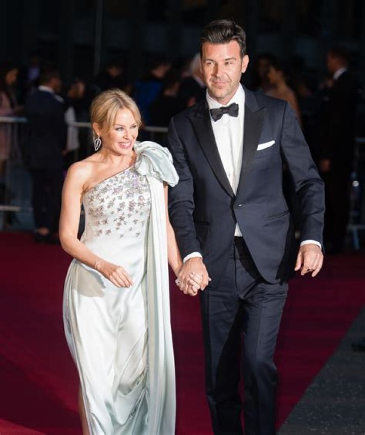 Kylie Minogue's Relationship Update: Is She Engaged? Details on Kylie Minogue's Engagement. - SarkariResult