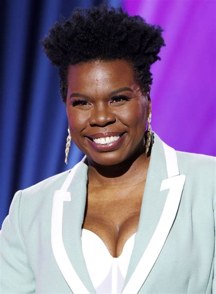 Leslie Jones: Getting to Know the Comedian and Clarifying Any Misunderstandings Regarding Leslie Jones' Gender Identity. - SarkariResult