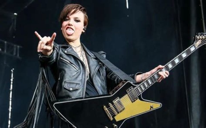Lzzy Hale Net Worth