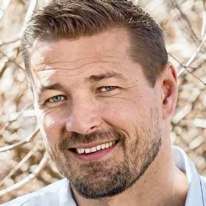 Marek Mach Net Worth: Career, Family, Age, Income, Wiki, Bio, All You Need to Know - SarkariResult