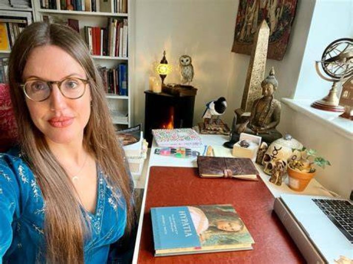 Marina Escolano Poveda Net Worth