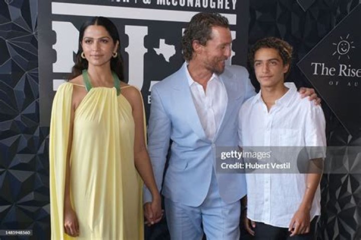 Matthew McConaughey, Matthew Fox, Jack Lengyel, Red Dawson