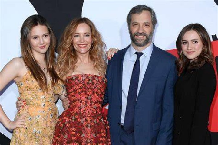 Maude Apatow with her family - mom, dad and sister