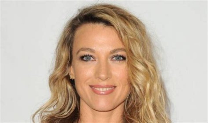 Natalie Zea Height, Weight, Measurements, Bra Size, Shoe Size