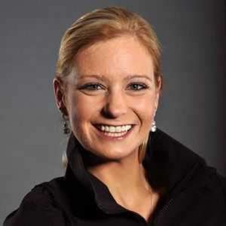 Nicole Bobek Net Worth