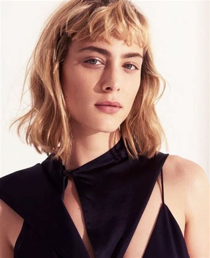 Nora Arnezeder Wiki, Height, Age, Boyfriend, Husband, Family, Biography & More - SarkariResult