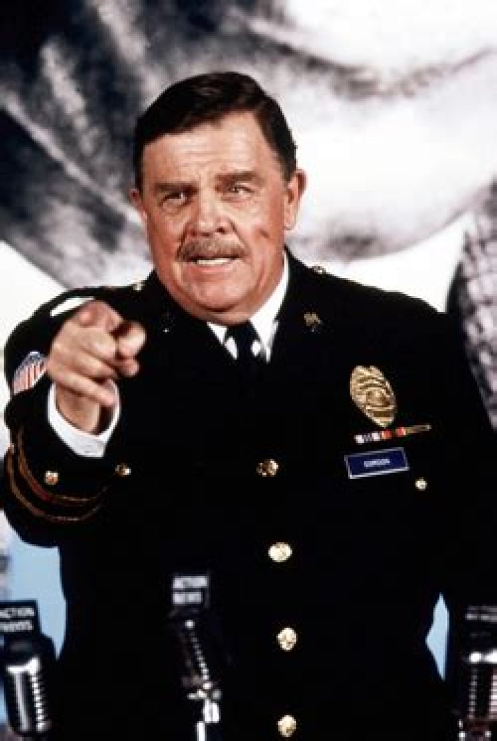 Pat Hingle
