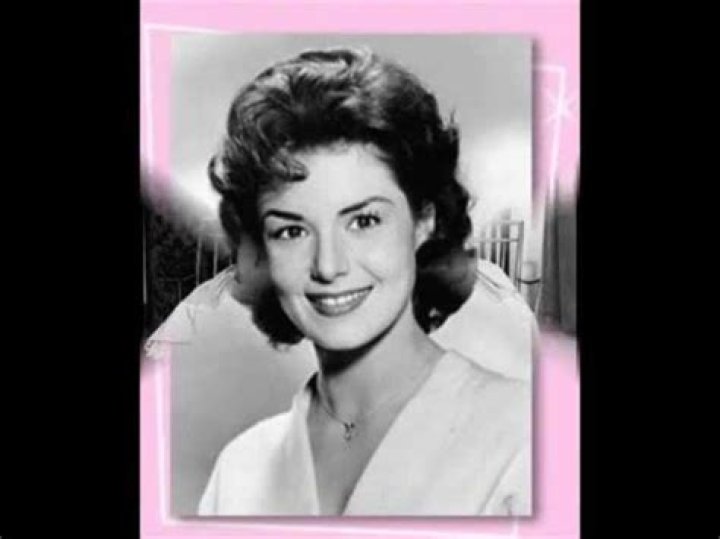 Pat Woodell Net Worth