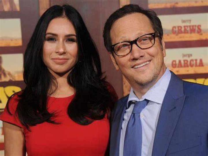 Patricia Azarcoya Arce Net Worth