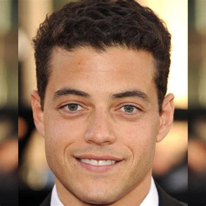 Rami Malek Net Worth, Wiki, Parents, Ethnicity, Religion, Bio, Age, Family And More - SarkariResult