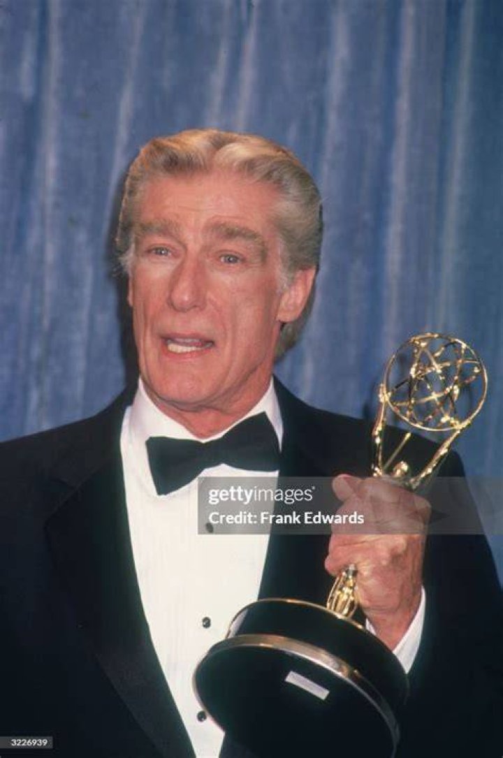 Richard Mulligan