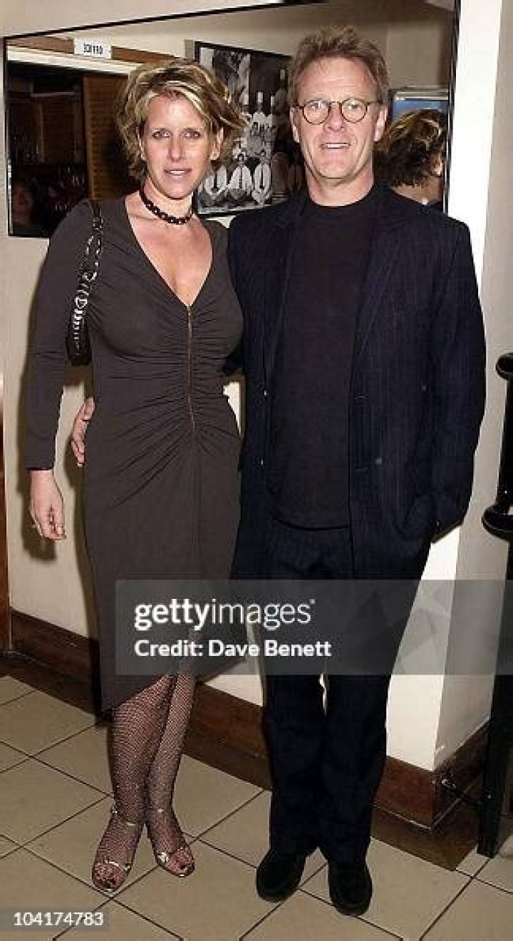 Robert Fox (producer)