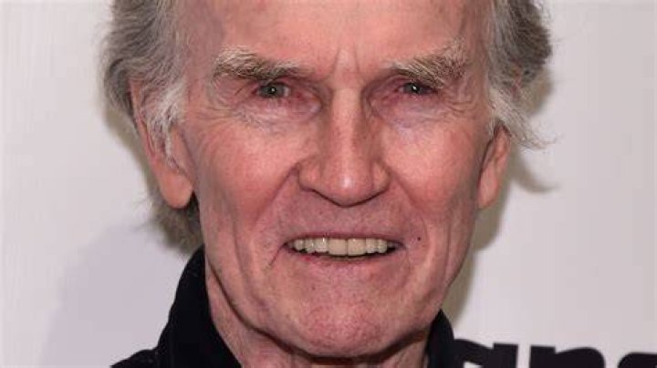 Robert Hogan Net Worth