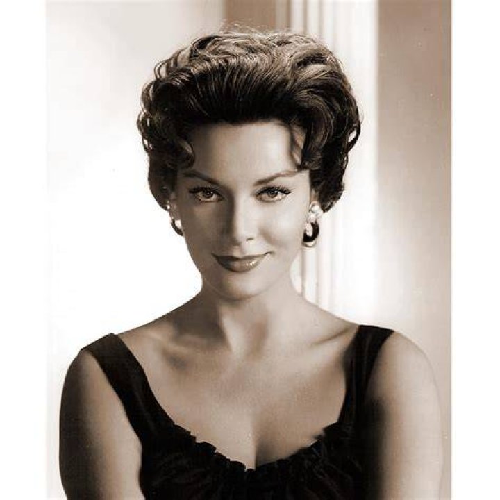 Sandra Warner