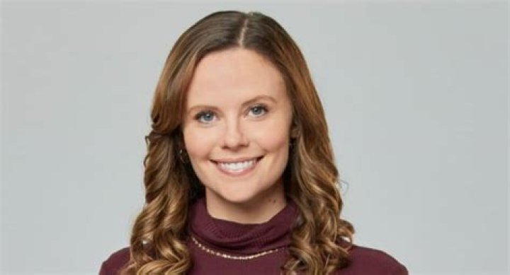 Sarah Ramos Height, Weight, Measurements, Bra Size, Shoe Size