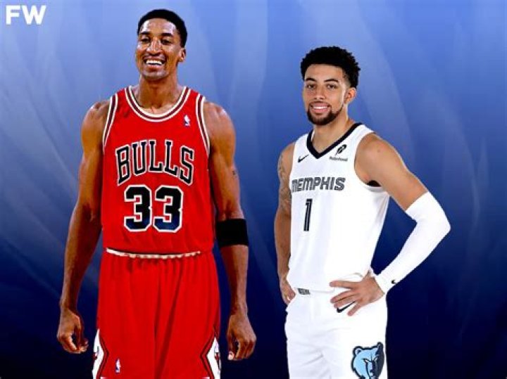 Scotty Pippen Jr. in the jersey of Sierra Canyons.
